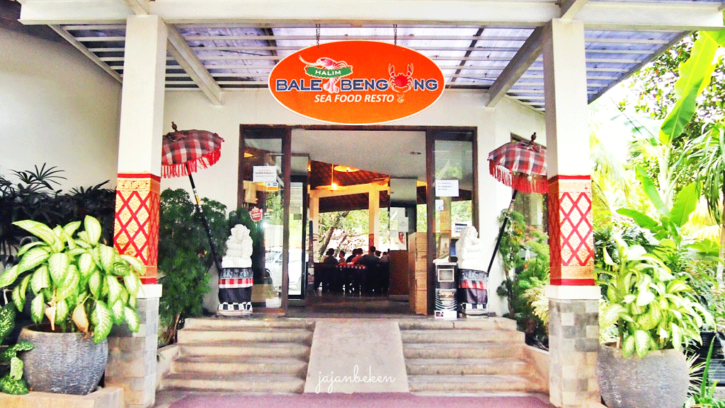  Rumah  Makan  Seafood Jakarta  Timur Bale Bengong Family Resto